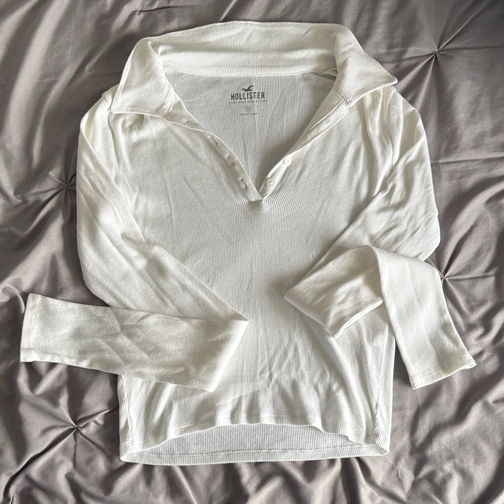 Hollister Off-White Ribbed Long Sleeve Polo Top